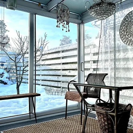 Kaksio Sauna Yard And Covered Terrace 公寓